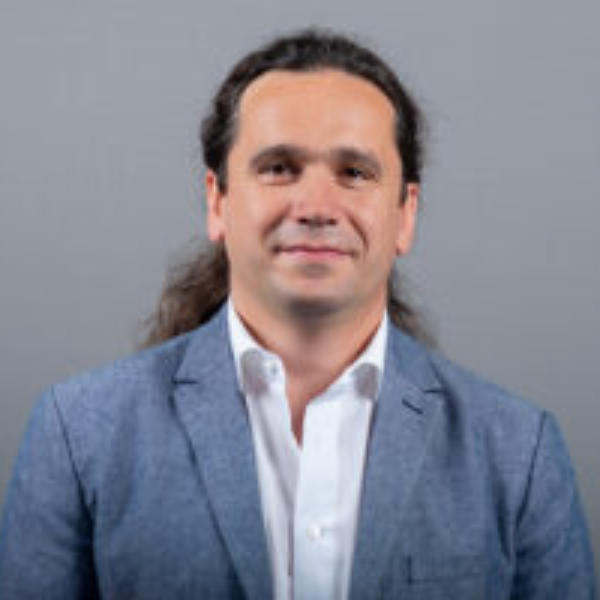FHVD_Alex_da_Mota_Pedrosa_Web-300x200
